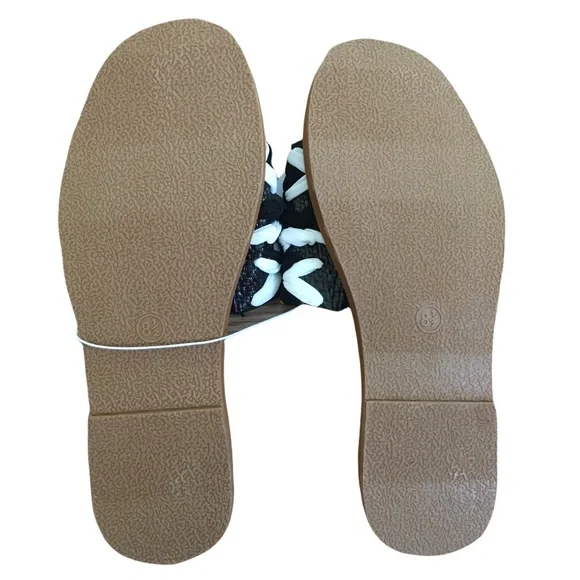Universal Thread Sandals Various NWT - Picture 4 of 4